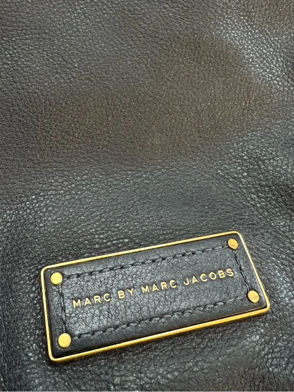 Marc by Marc Jacobs Too Hot to Handle Black Leather Hobo Shoulder Bag - Picture 4 of 6